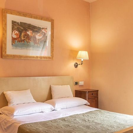 Hotel Antico Furlo Acqualagna Esterno foto