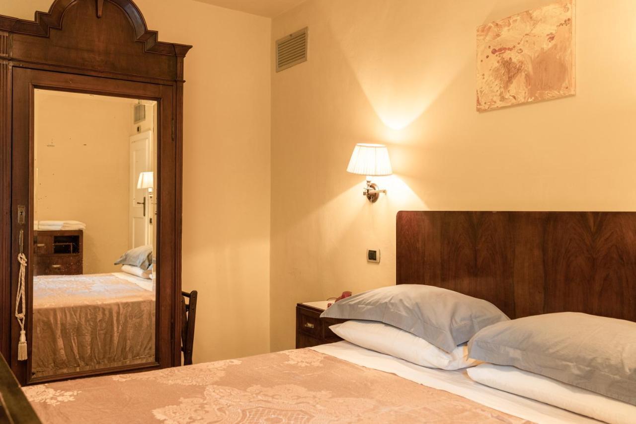 Hotel Antico Furlo Acqualagna Esterno foto