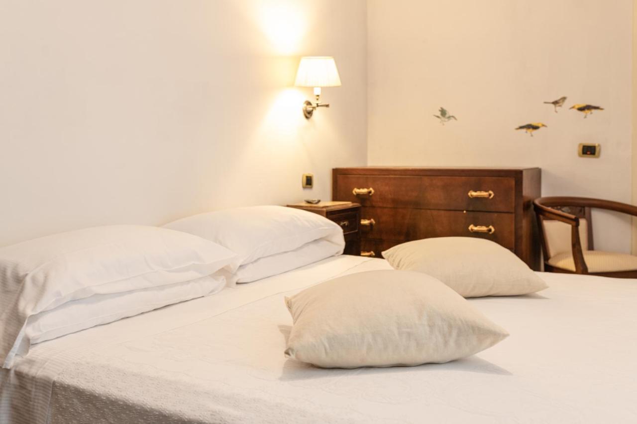 Hotel Antico Furlo Acqualagna Esterno foto